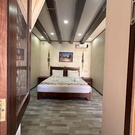 Ayub Boutique Hotel ブハラ エクステリア 写真