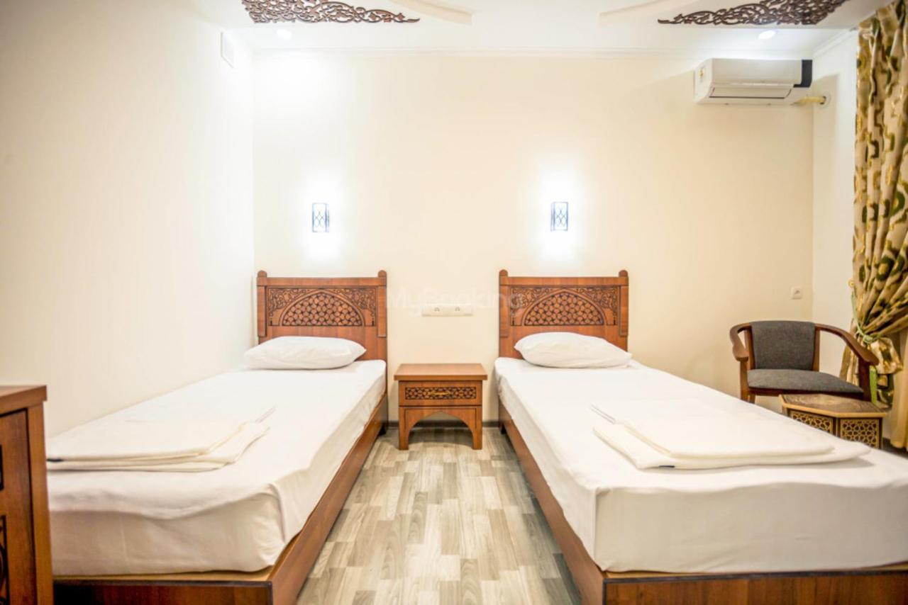 Ayub Boutique Hotel ブハラ エクステリア 写真