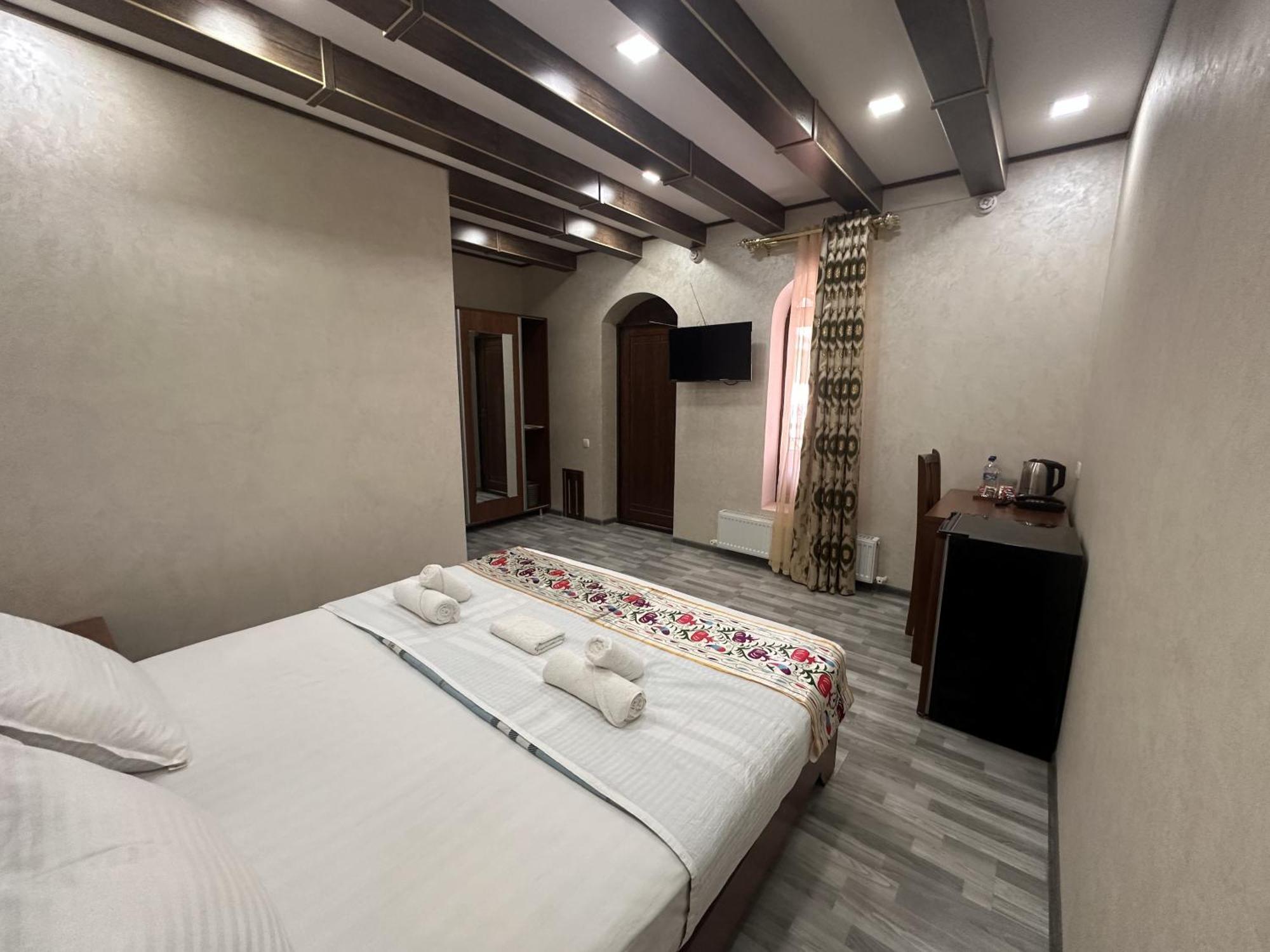 Ayub Boutique Hotel ブハラ エクステリア 写真