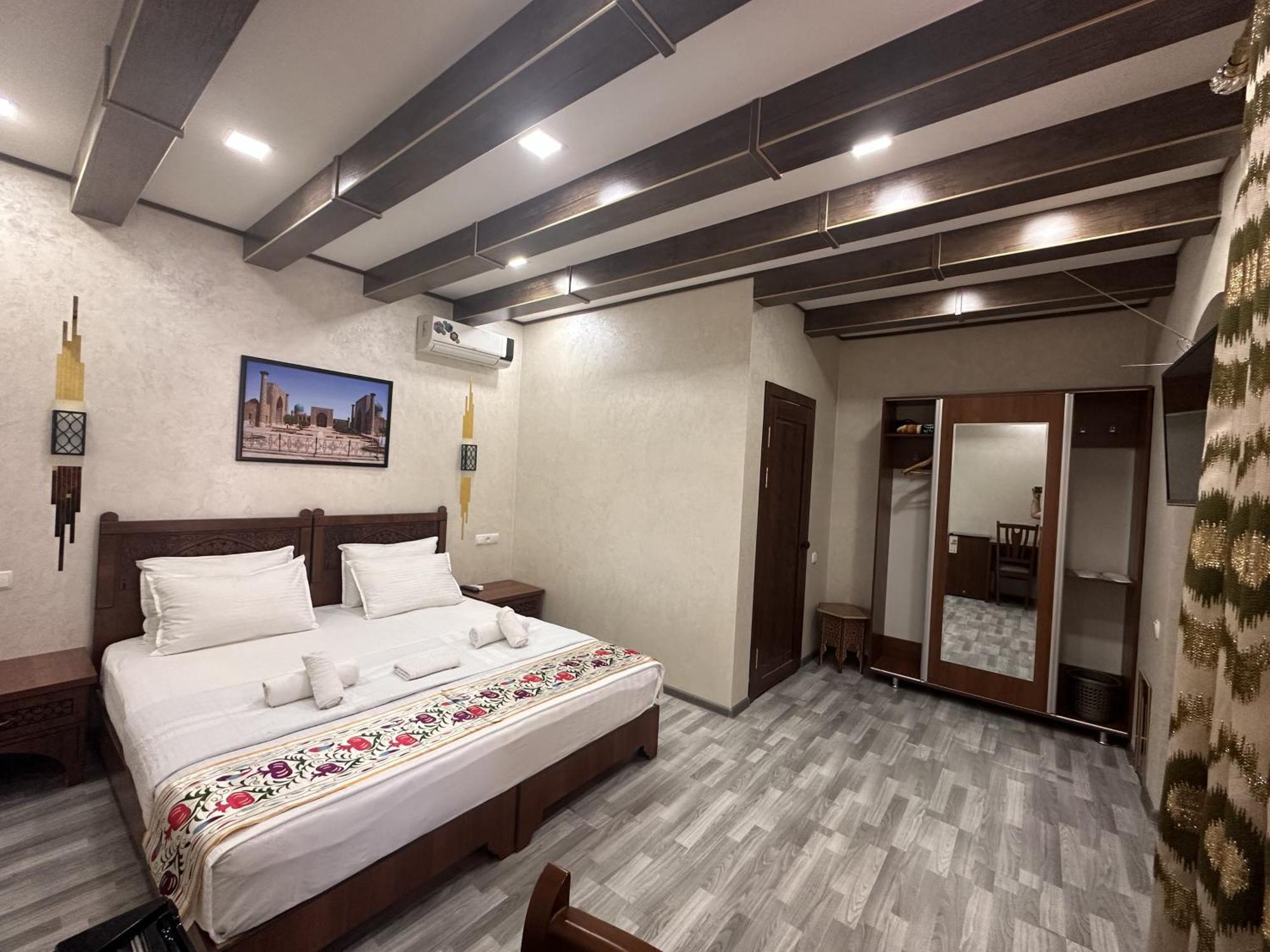 Ayub Boutique Hotel ブハラ エクステリア 写真