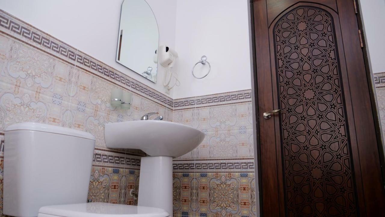 Ayub Boutique Hotel ブハラ エクステリア 写真
