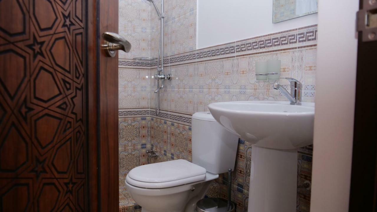 Ayub Boutique Hotel ブハラ エクステリア 写真